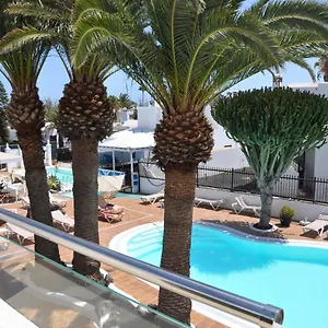 Aparthotel Tulipanes