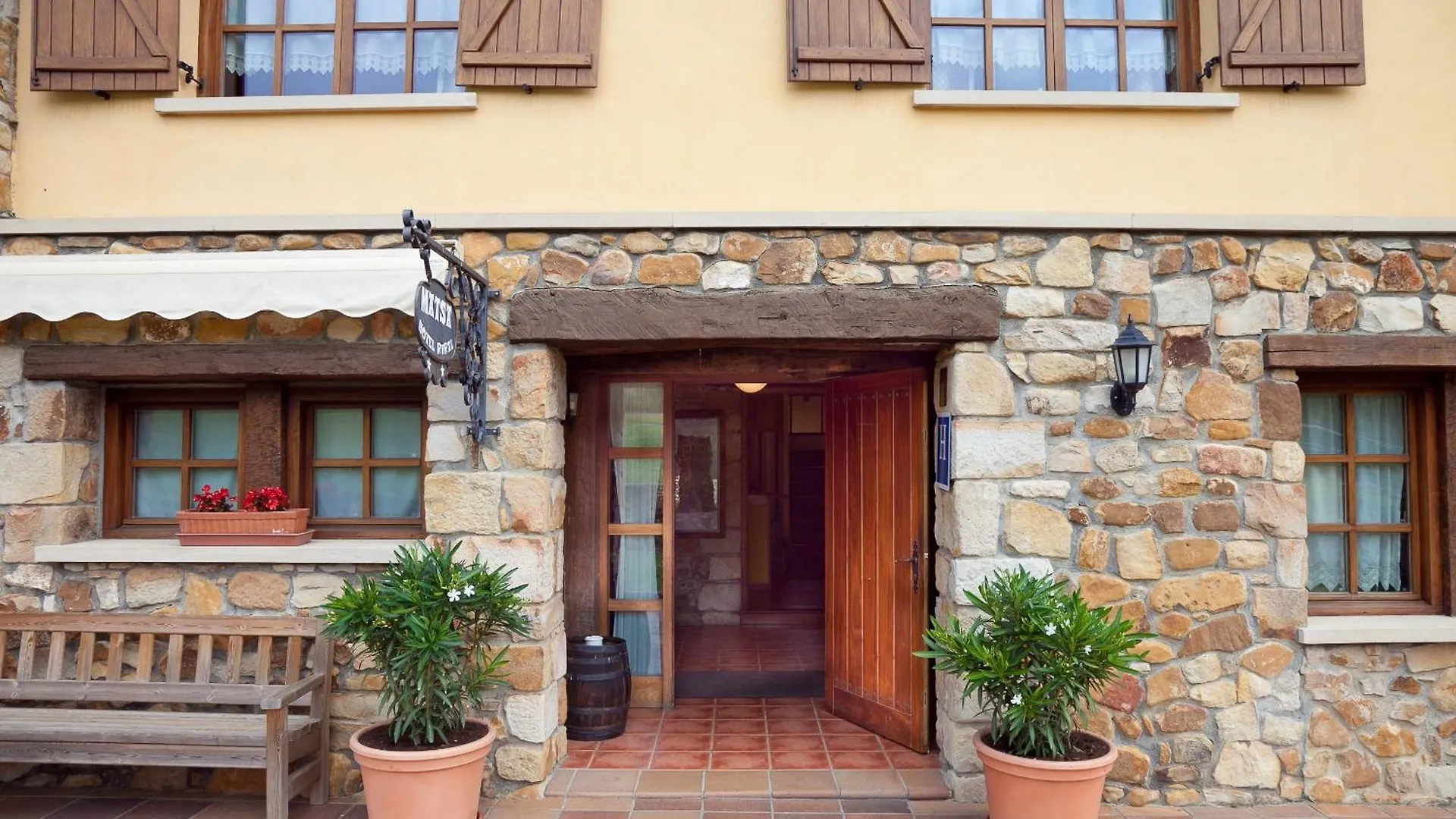 **  Hotel Matsa B&B Lezama  Spanje